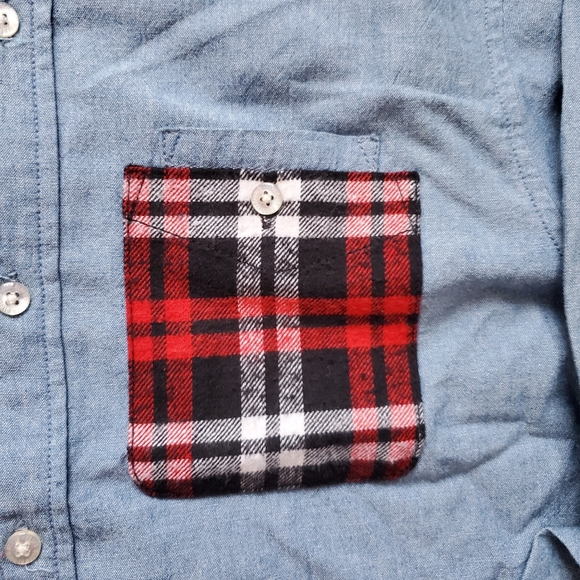 Blue Heroes Denim Button-up Shirt with Fleece Accents. Medium. - Picture 4 of 8